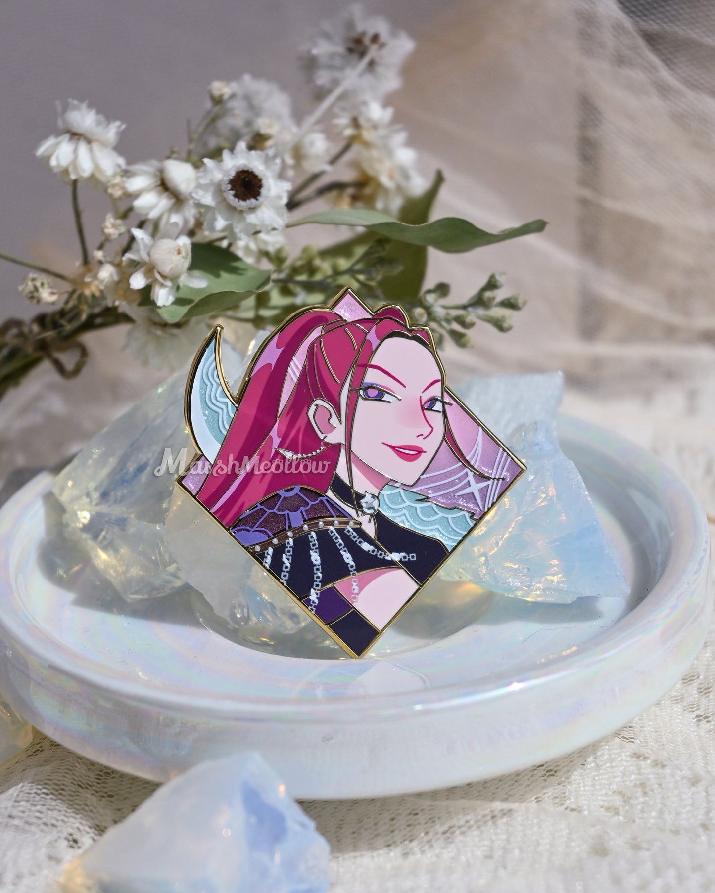 KDH Huntrix Enamel Pin
