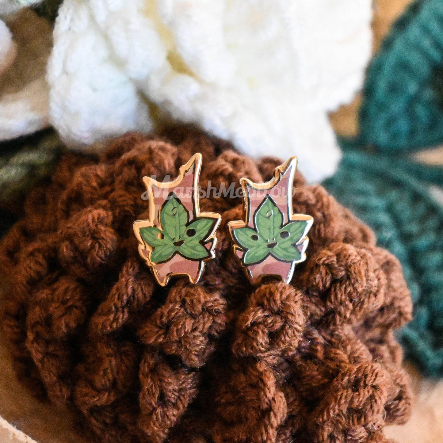 maple leaf korok earrings