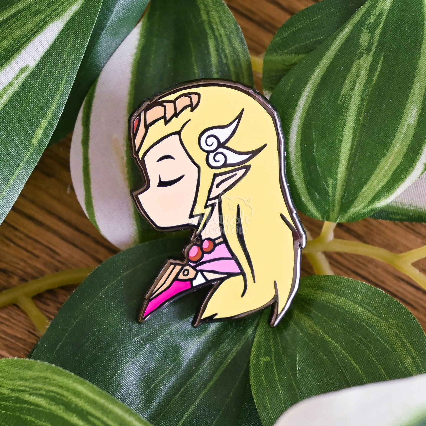 Princess & Hero LoZ Enamel Pins