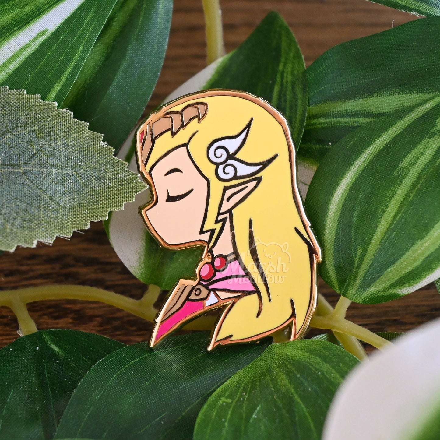 Princess & Hero LoZ Enamel Pins