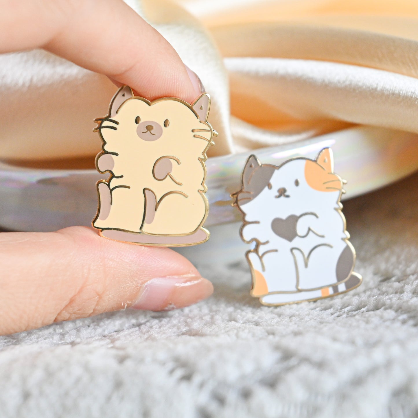 Siamese Cat Enamel Pin